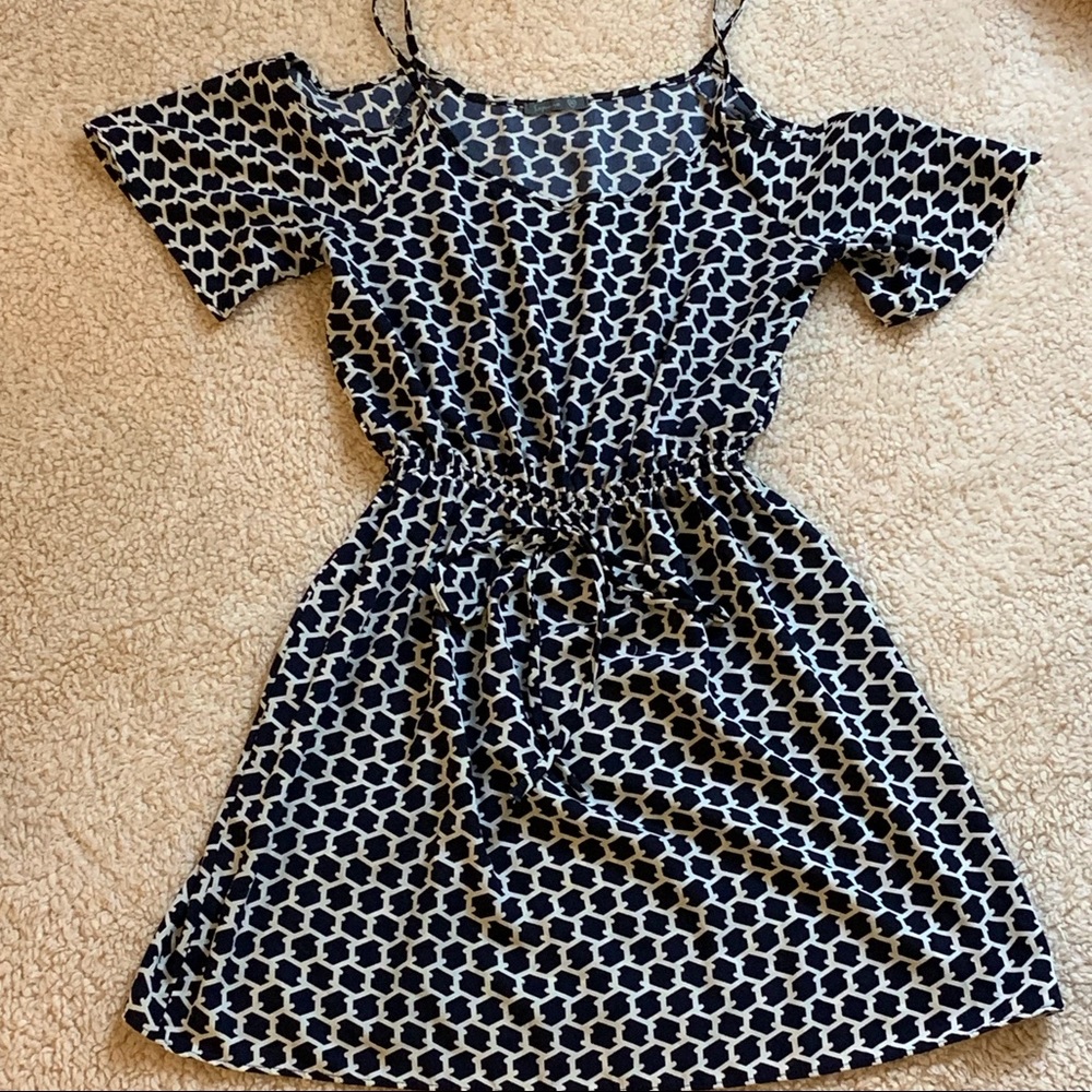 Cold shoulder blue and white soprano dress